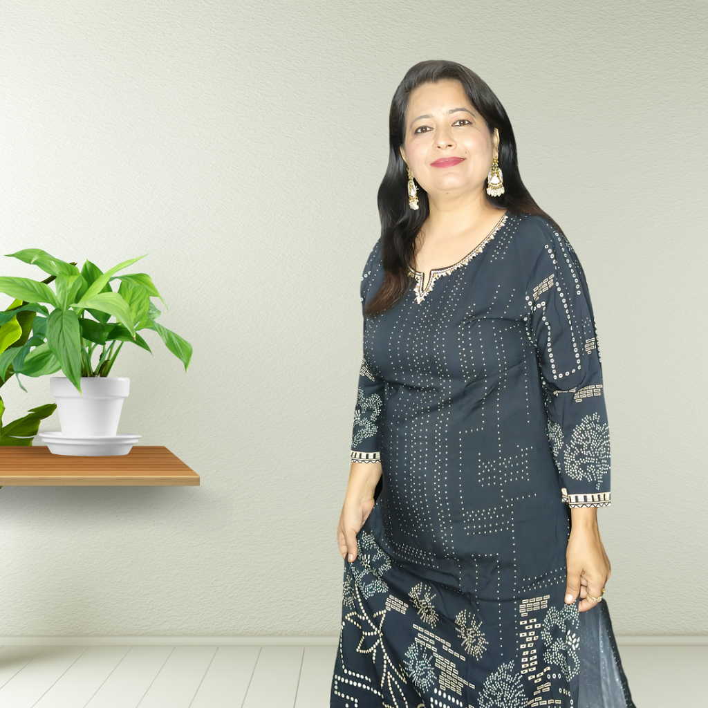 Elegant Black Batik Print Kurti – Full Sleeves 🖤