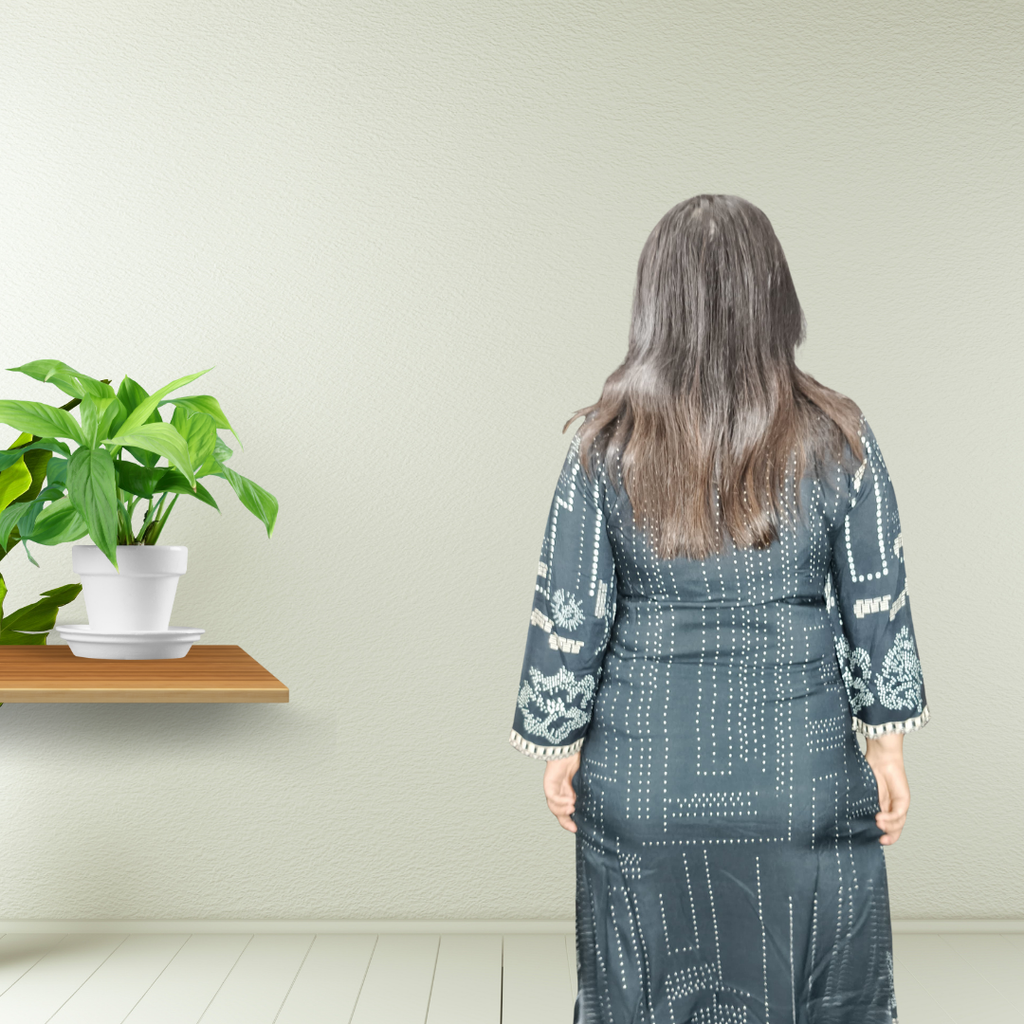 Elegant Black Batik Print Kurti – Full Sleeves 🖤