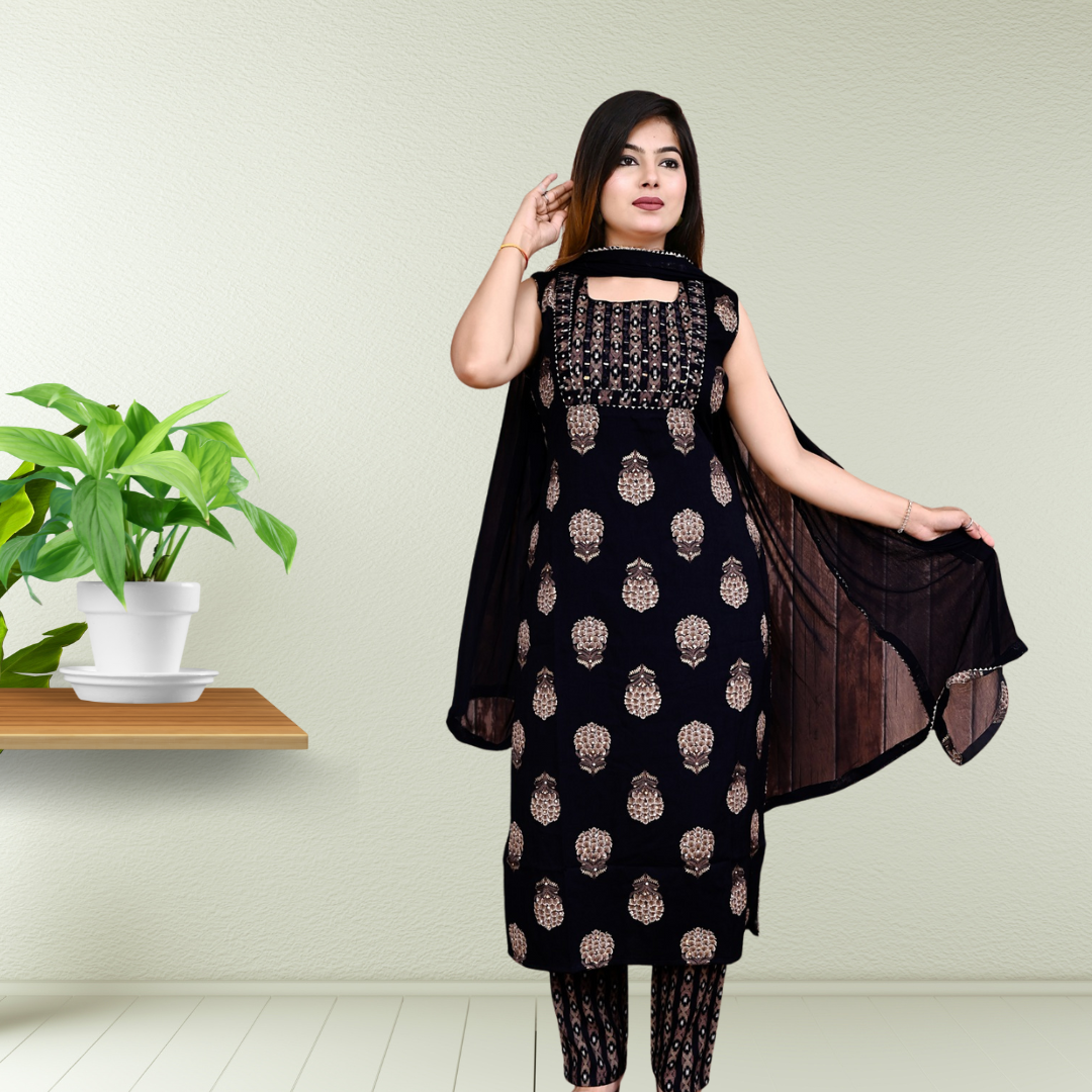 Plus Size Black Printed Suit Set (Attachable Sleeves)