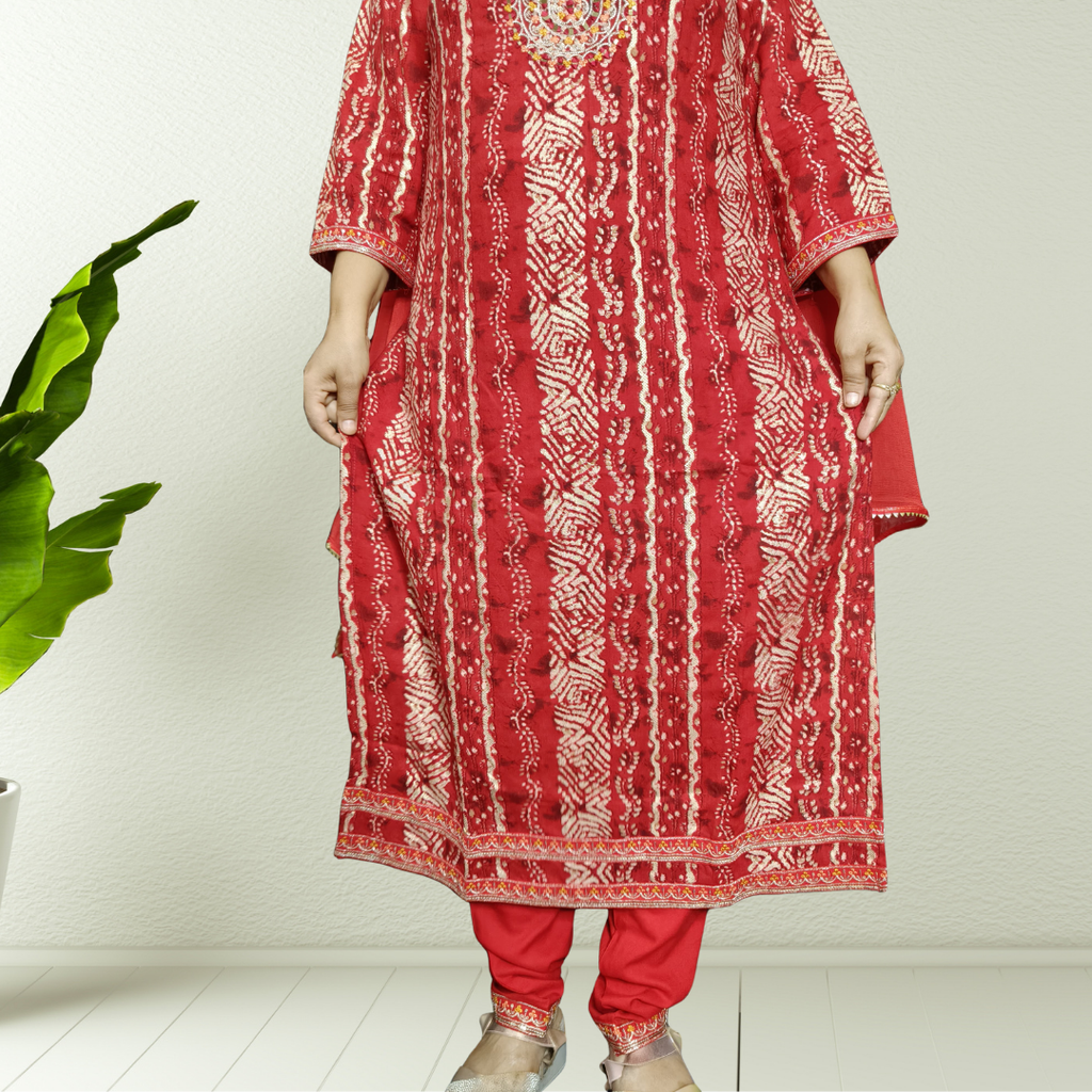 Scarlet Charm – Rayon Cotton Printed Suit Set (With Sleeves)